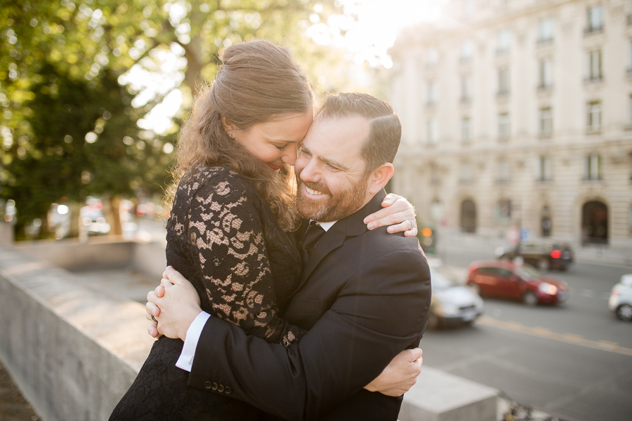 Romantic-Parisian-Photo-Session-Paris-Eiffel-Tower-Photographer-Katie-Donnelly_006.jpg