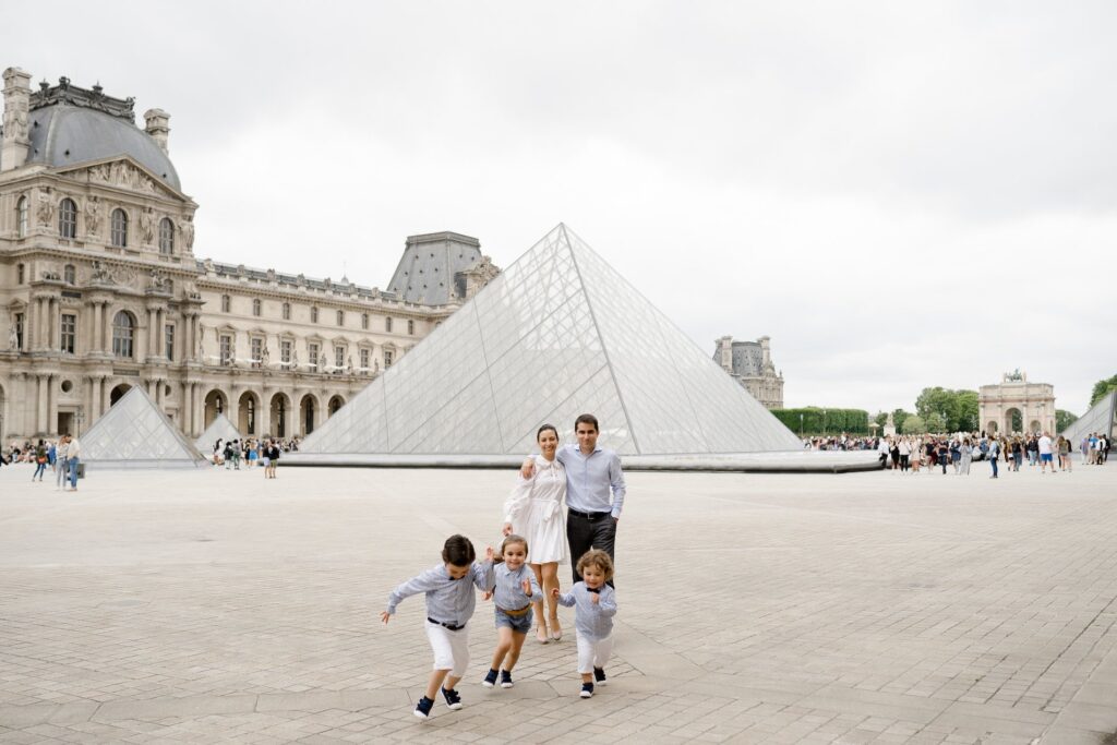 Best Paris Photographer, Family Photographer in paris