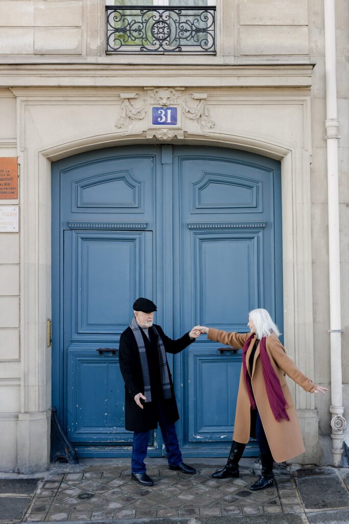 Older Couple Photographer in Paris