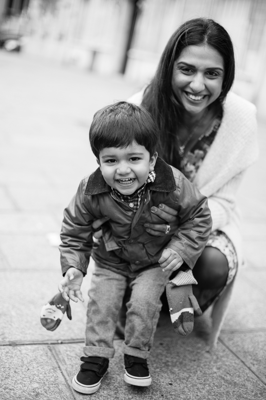 paris-france-lifestyle-maternity-family-photographer-jardin-du-luxembourg_018.jpg