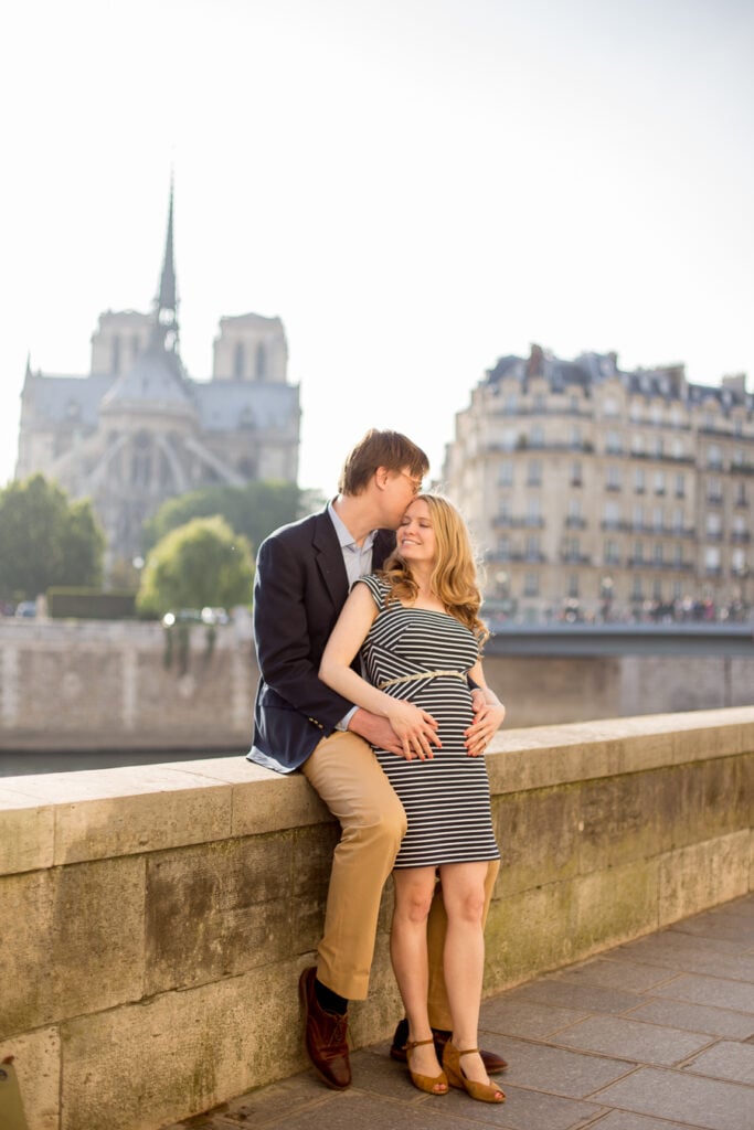 Romantic Babymoon Ideas in Paris (and a Maternity Photoshoot on the Islands)