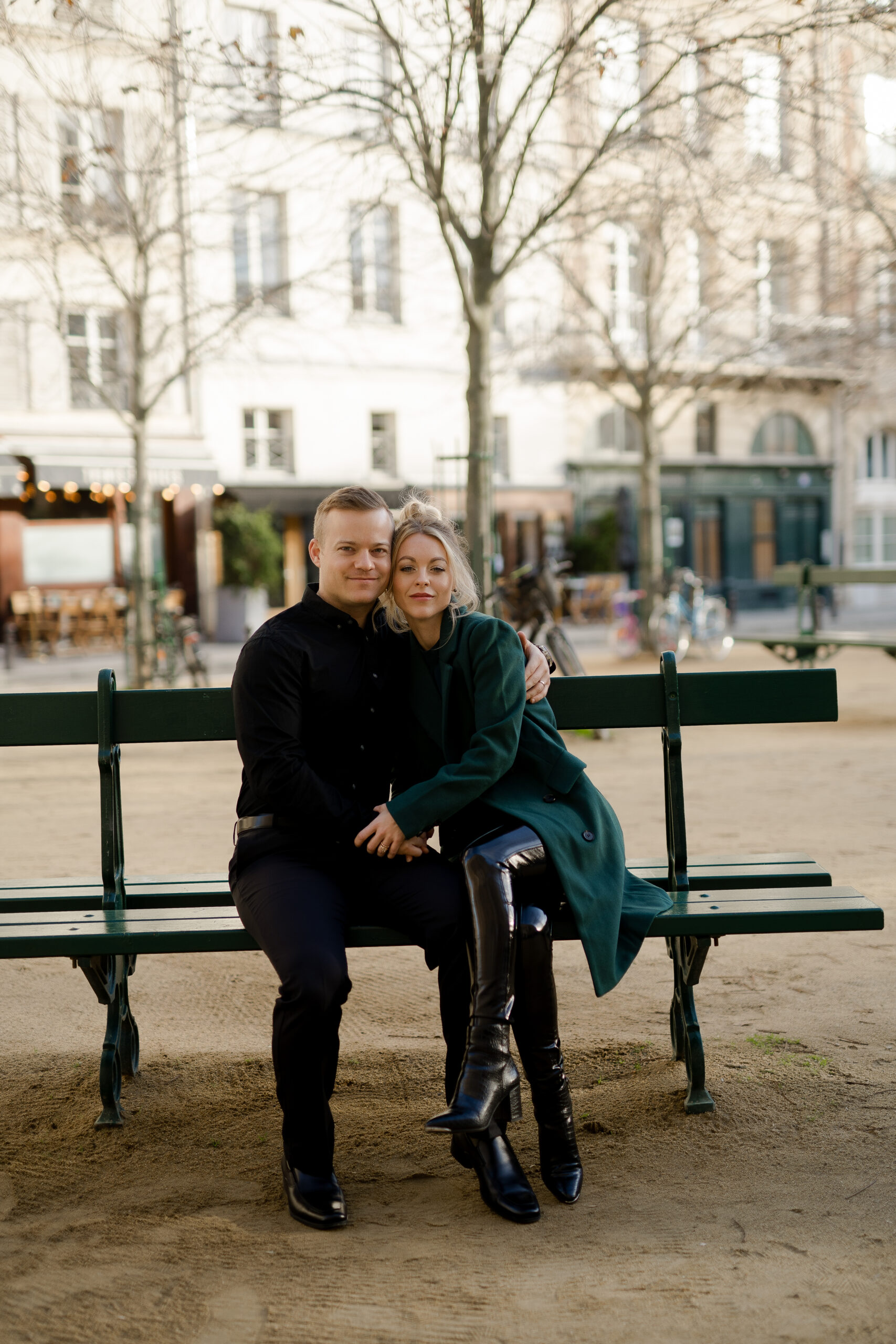 "Romantic couples portrait on Pont Neuf in Paris by photographer Katie Donnelly"