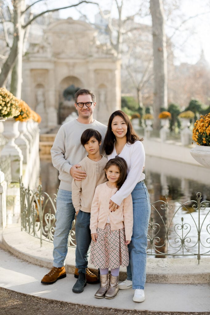 Creative family photoshoot ideas at Luxembourg Gardens in Paris park by Katie Donnelly Photography