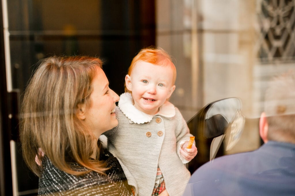 paris-family-photoshoot-place-dauphine-cafe-pont-neuf-katie-donnelly-photography_007