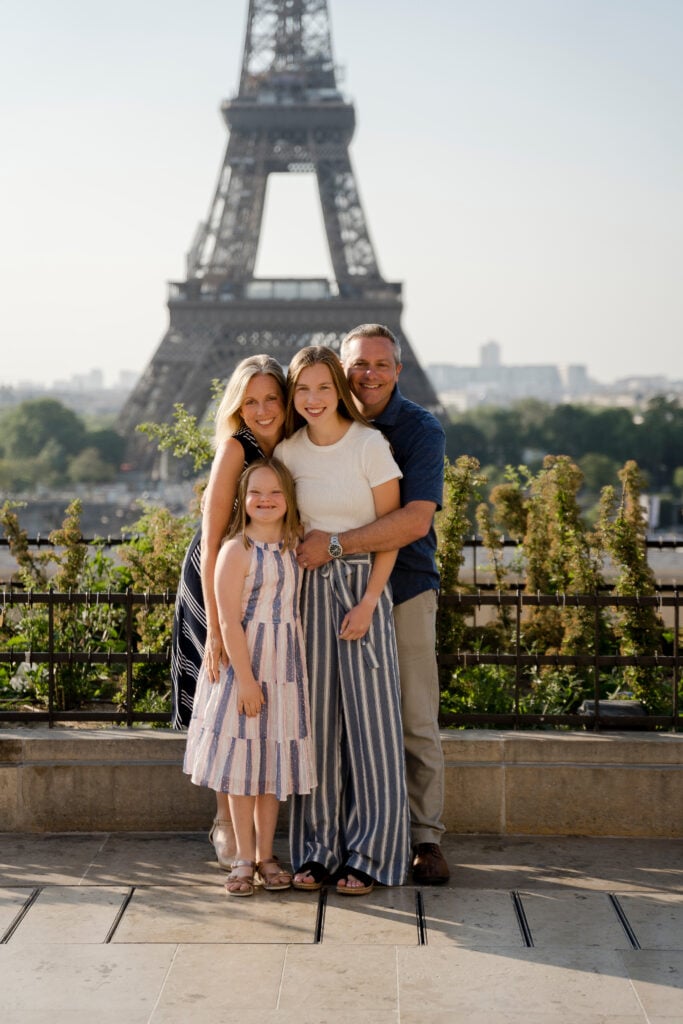 paris-family-photoshoot-trocadero-tour-eiffel-katie-donnelly-photography_002