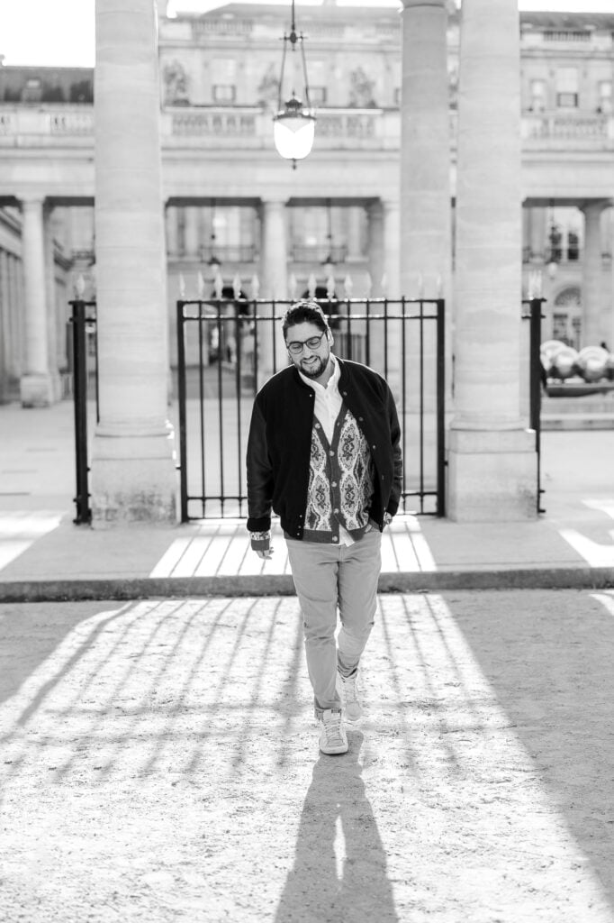 paris-romantic-couple-photoshoot-proposal-palais-royal-katie-donnelly-photography_019