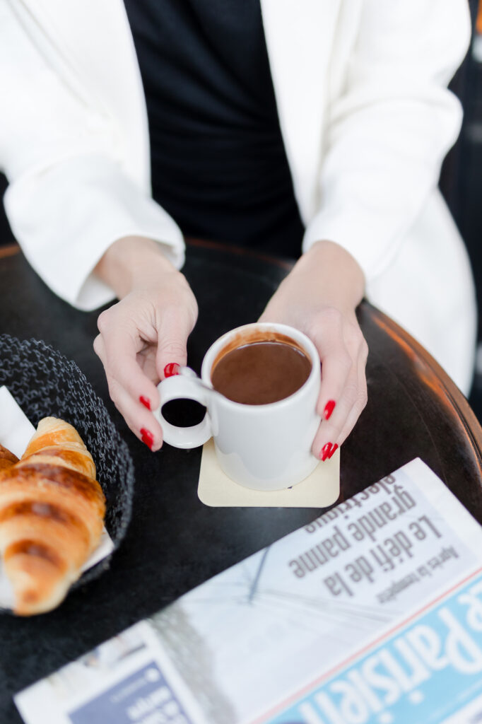 Guide to top 5 hot chocolates in Paris: best tips from Paris local