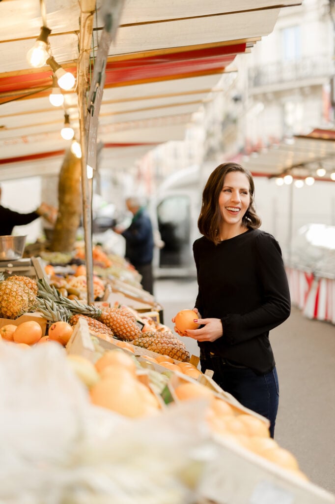 paris-solo-photoshoot-ile-saint-louis-cafe-katie-donnelly-photography_018