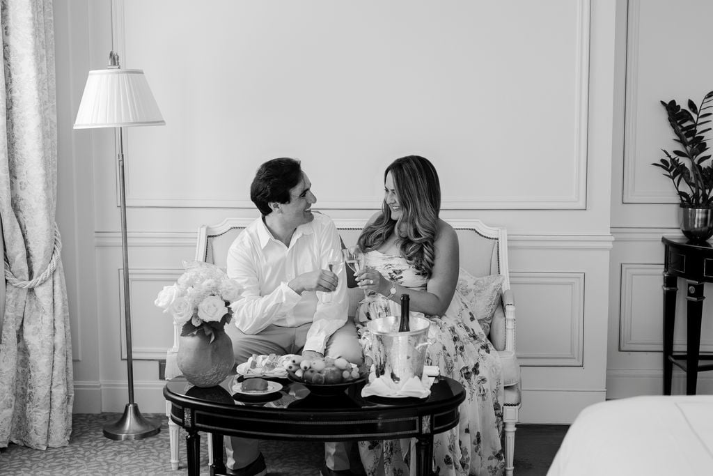 Black and white portrait of couple on sofa at Shangri-La Hotel in Paris by Katie Donnelly Photography